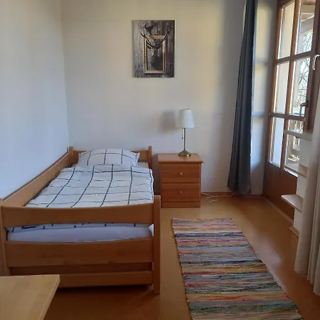 Goldsteig 1 - Einzelzimmer Homestay *